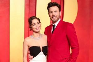 Selamat! Chris Evans & Alba Baptista Dikaruniai Anak Pertama