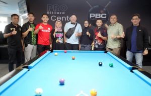 Atlet Biliar Dunia Shane Van Boening Puji Fasilitas Pro Billiard Center
