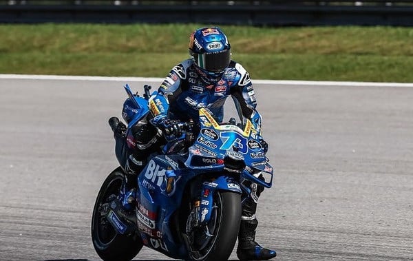Alex Marquez Juara Sprint MotoGP Valencia 2025, Bagnaia Loyo!