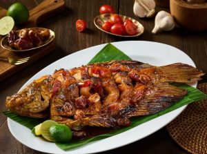 Waroeng Sunda: Nikmati Rasa Rumahan & Suasana Kekeluargaan